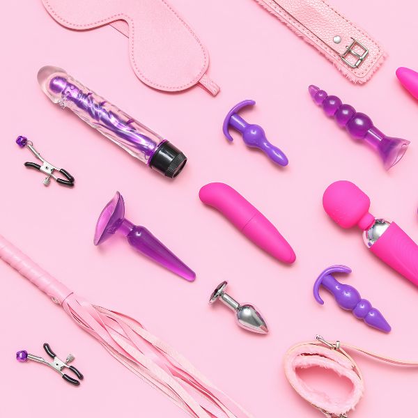 Exploring Tech Intimacy: The Benefits and How-to of App-Controlled Toys