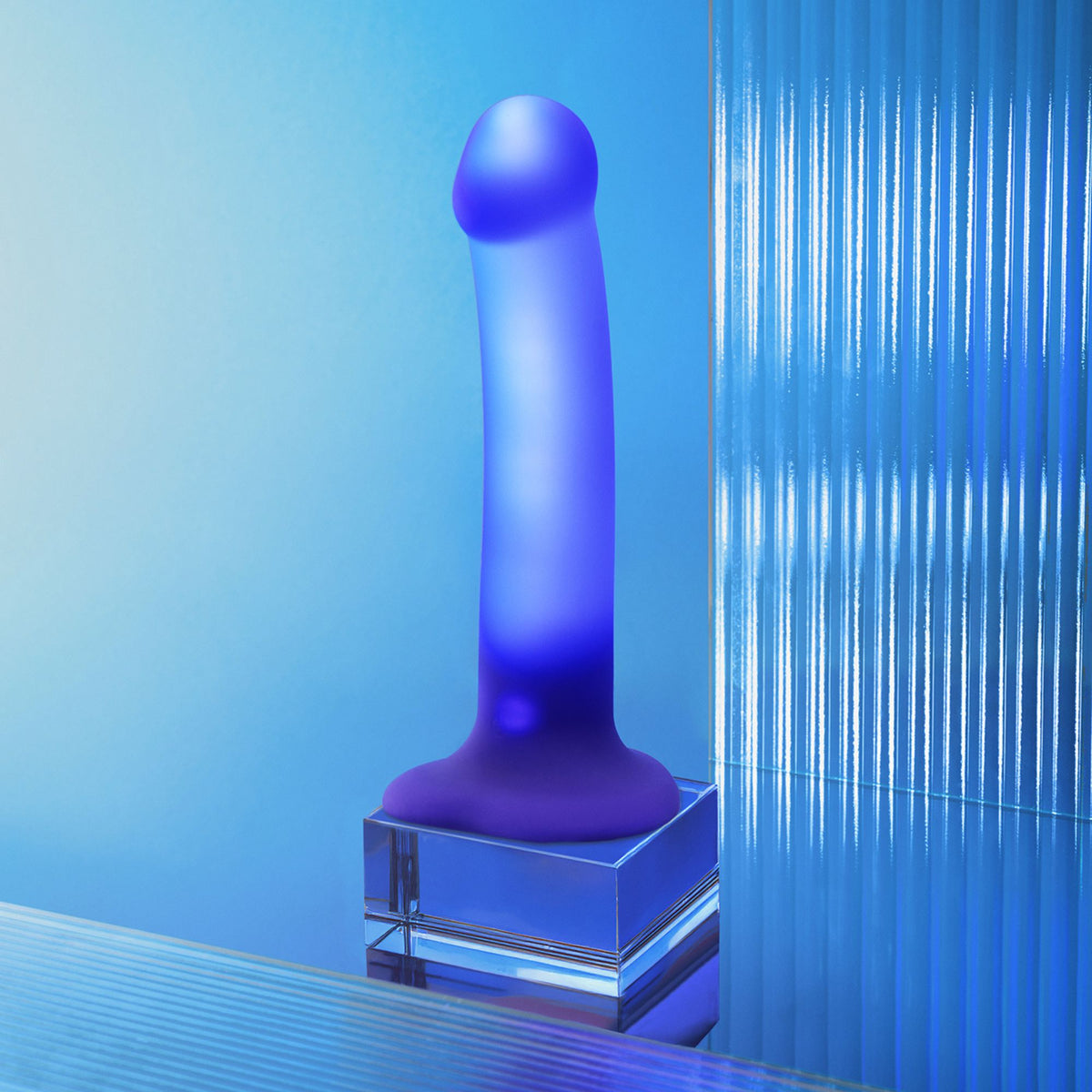 Glow-Led Dildo - Harness compatible
