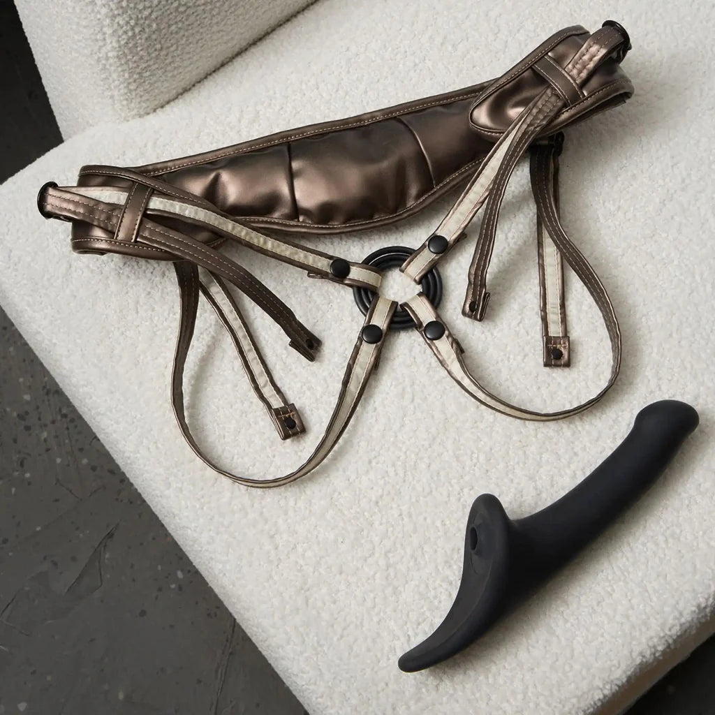 Harnais en Cuir Synthétique Strap On Me Desirous