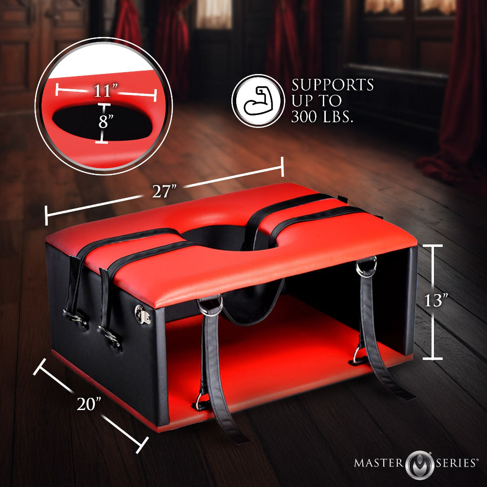 Master Series Queening Chair