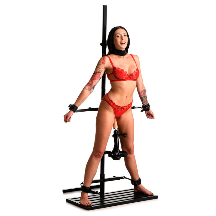 Tour d'orgasme forcé Ultimate Enforcer avec machine sexuelle