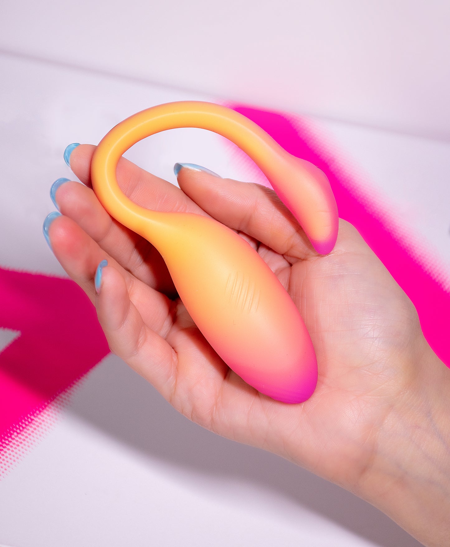 Flamingo Max - App Controlled Wearable Vibrator - Orange