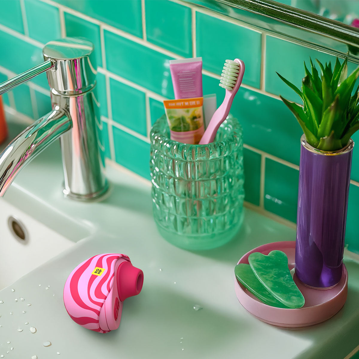 Stimulateur clitoridien Romp Kiss 