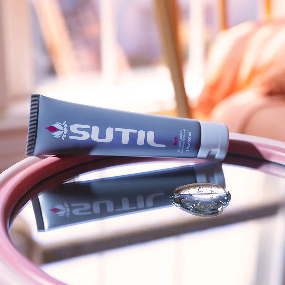 Lubrifiant personnel à base d'eau riche en sutil