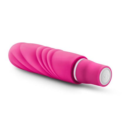 Luxe Nimbus 4.75-Inch Mini Vibrator - Pink