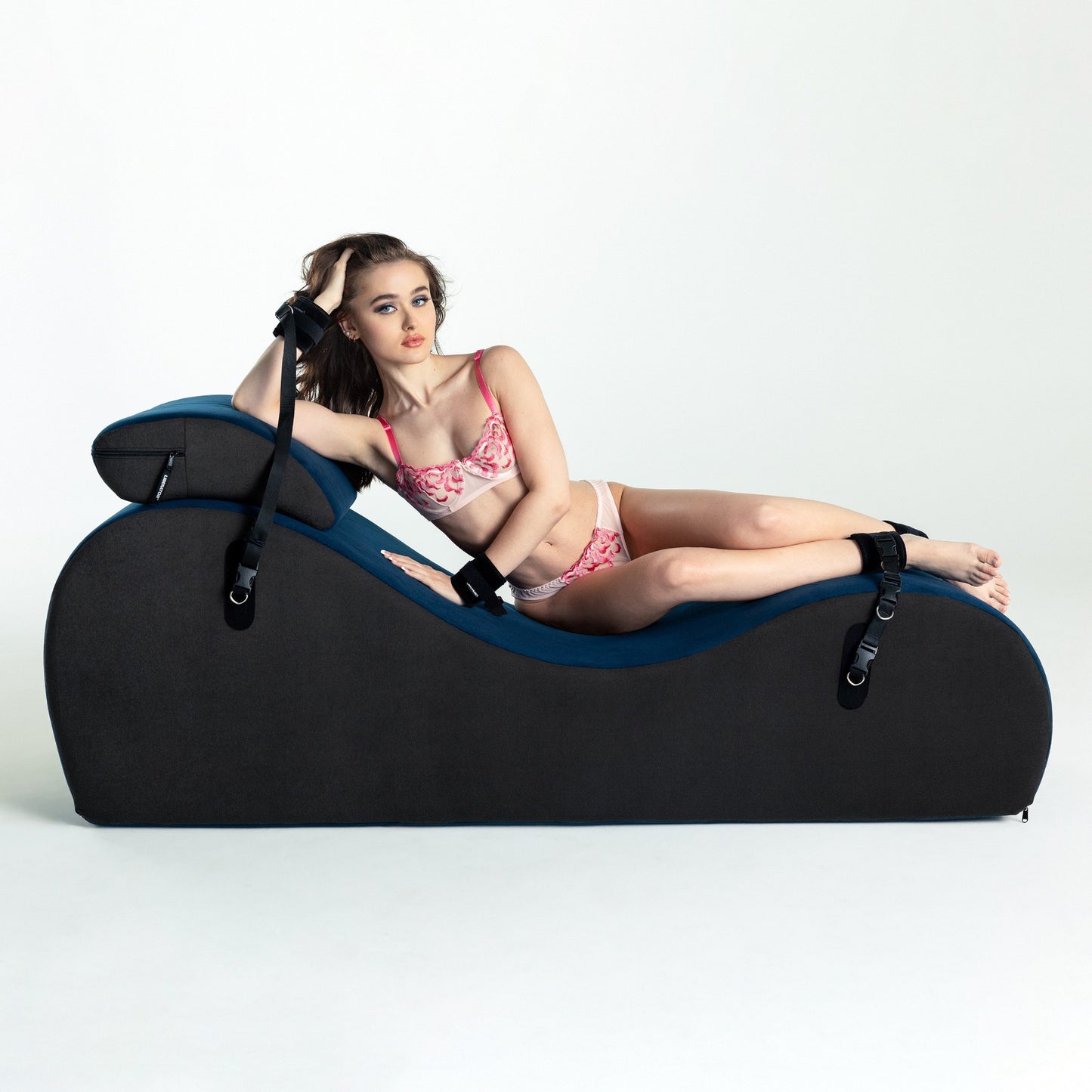 Liberator Lyza Sex Lounger Valkyrie Edition - Thorn & Feather