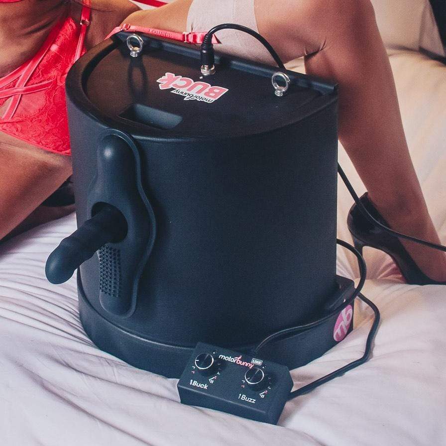 Machine sexuelle à poussée Motorbunny Buck + Pack Vac-U-Lock