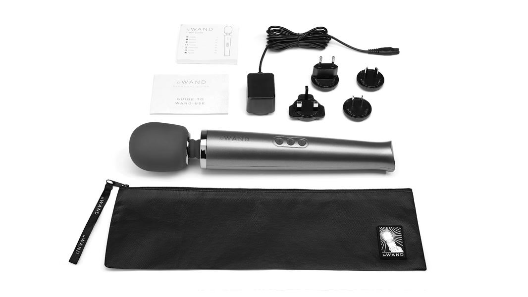 Le Wand Rechargeable Vibrating Massager