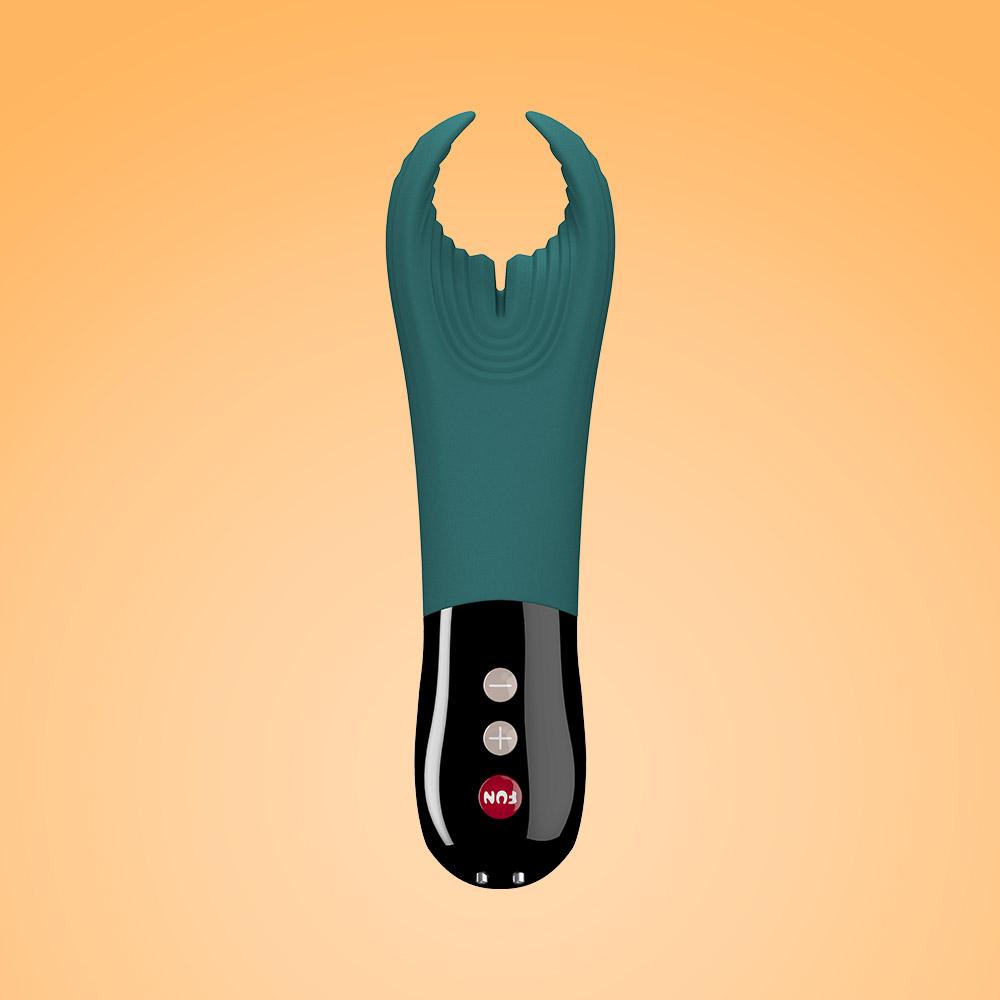 Fun Factory Manta Male Vibrating Stroker - Thorn & Feather
