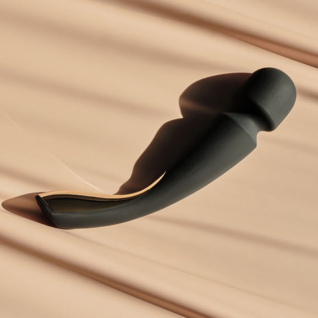 Lelo Smart Wand 2 Massager - Medium - Thorn & Feather Sex Toy Canada